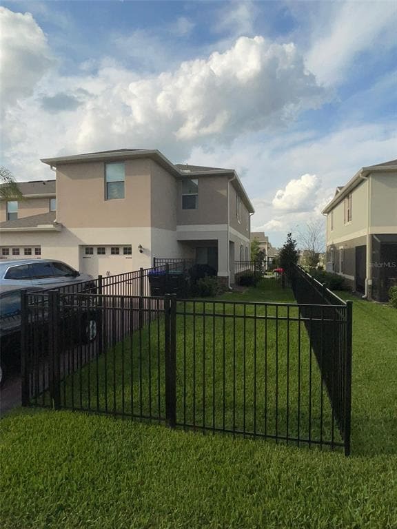 Building Photo - 16245 Admirals Cove Ln