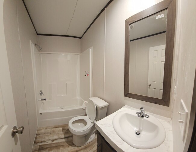 Foto del edificio - 2881 TX-110