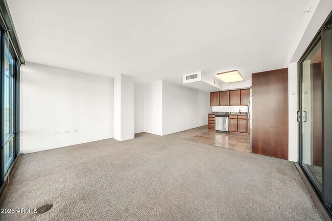 Foto del edificio - 4808 N 24th St