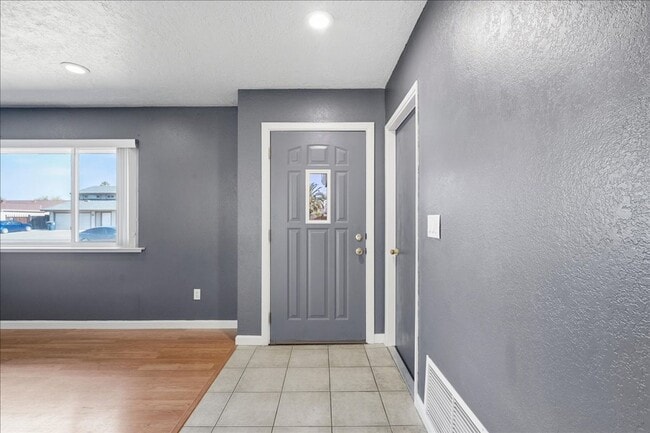 Foto del edificio - 2944 Calle Del Sol Way