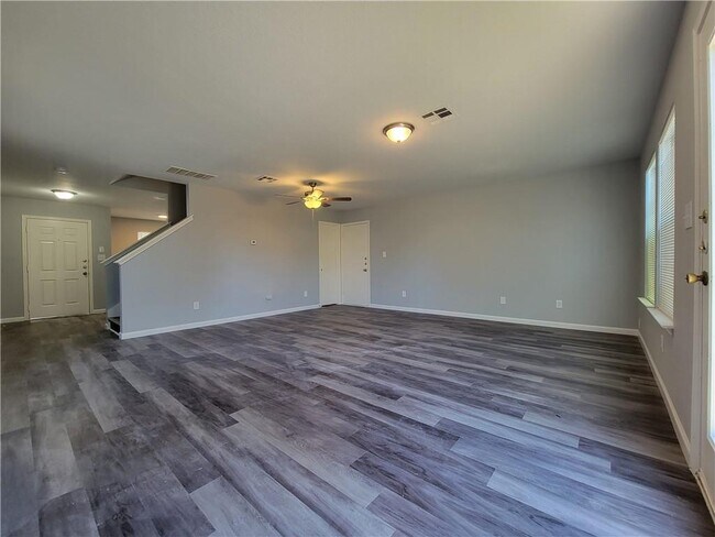 Building Photo - 111 Cermeno Cove