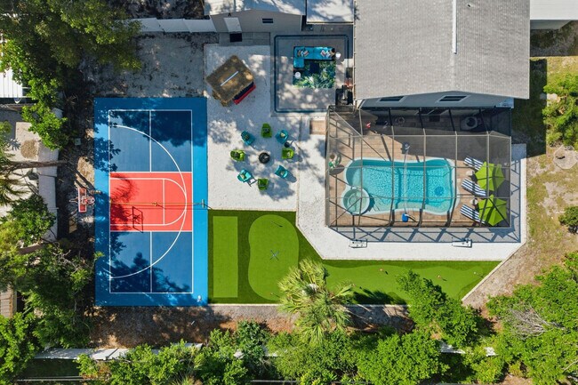 Foto del edificio - 1111 67th St NW