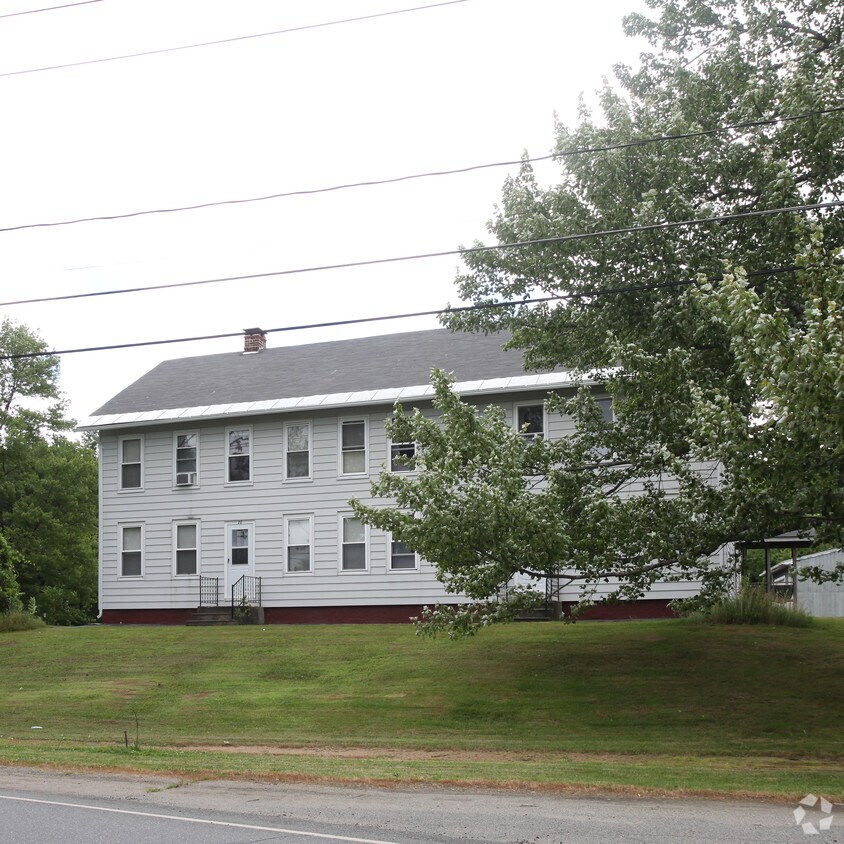 Building Photo - 18 Turnpike Rd