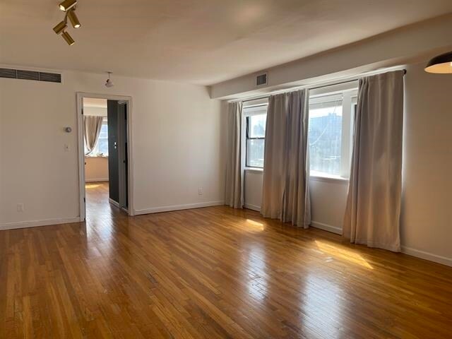 Foto del edificio - 310 Palisade Ave