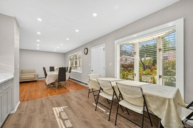 Foto del edificio - 28 Edward Ave