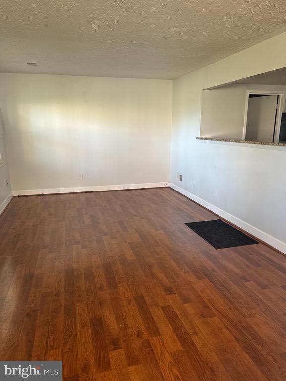 Building Photo - 9570 Hagel Cir