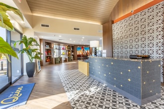 Building Photo - The Quinn Apartments