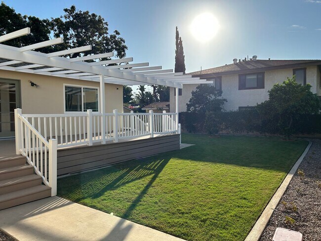 Foto del edificio - Adorable 5 Bedroom 3 Bathroom Orange Home Near Old Towne!