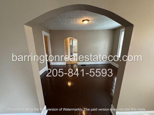 Foto del edificio - 7343 Queenstown Ave