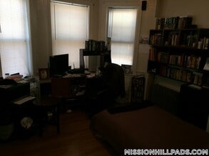 Building Photo - 55 S Huntington Ave