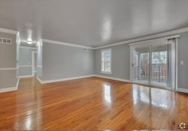 Building Photo - 510 Shorely Dr
