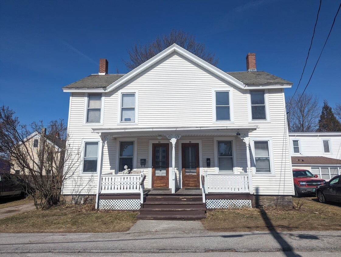 104 Pratt St Unit 106 Pratt, Bennington, VT 05201 Apartments in