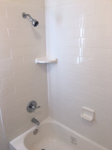 Building Photo - Remodeled Tujunga House