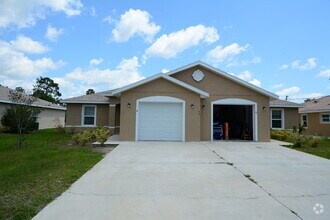 Building Photo - 33 Rosecroft Ln