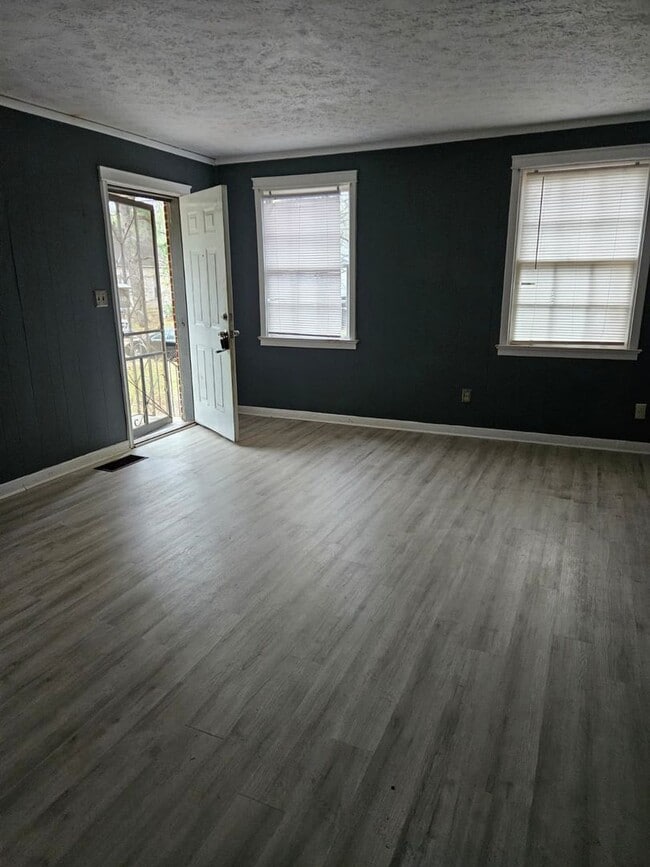 Foto del edificio - 2216/8 Palmetto St.