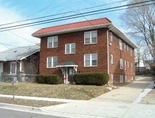 Building Photo - 2141 17th St SW