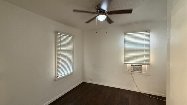 Foto del edificio - 813 W 6th St