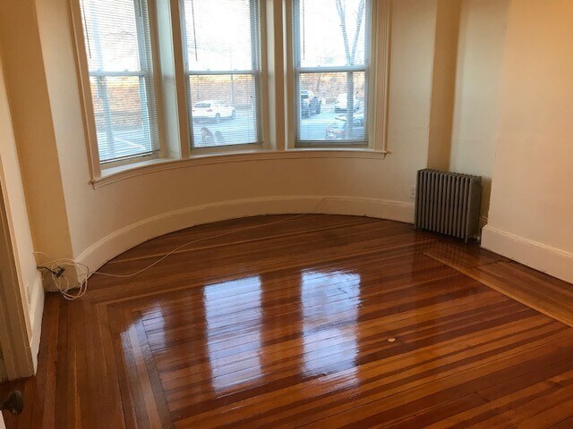 Foto del edificio - 1821 Beacon St