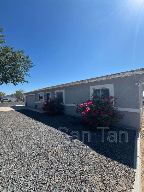 Foto del edificio - 28153 N Holly Rd