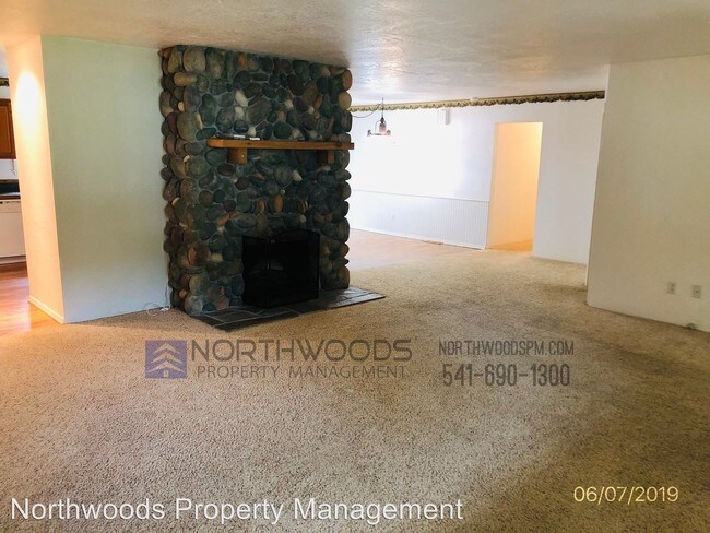 Foto del edificio - 3 br, 2 bath House - 1804 Southside Rd