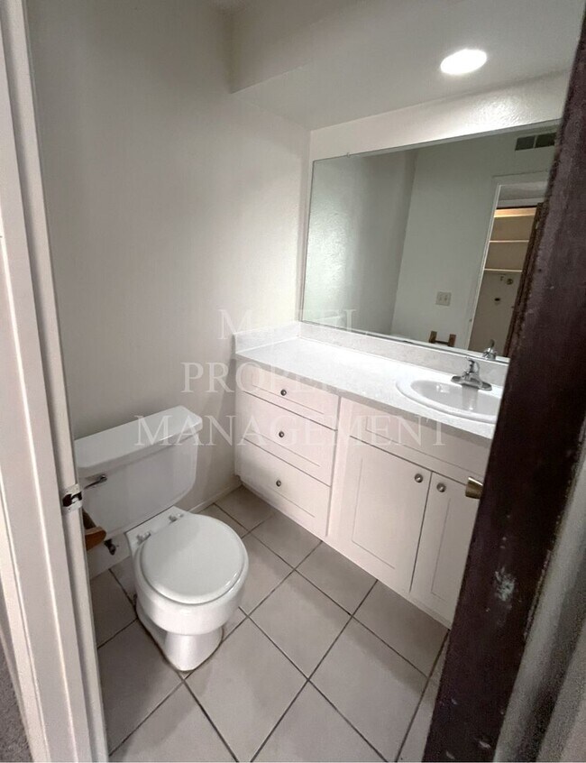 Foto del edificio - COL3701