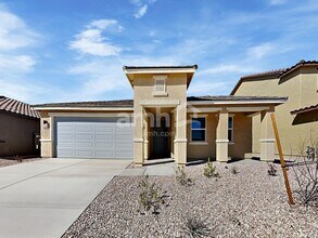 Building Photo - 13085 N Serenity Vly Dr
