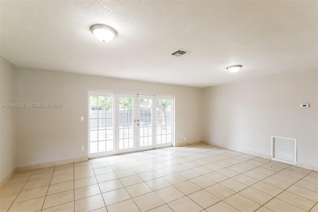 Building Photo - 4115 NW 185th St