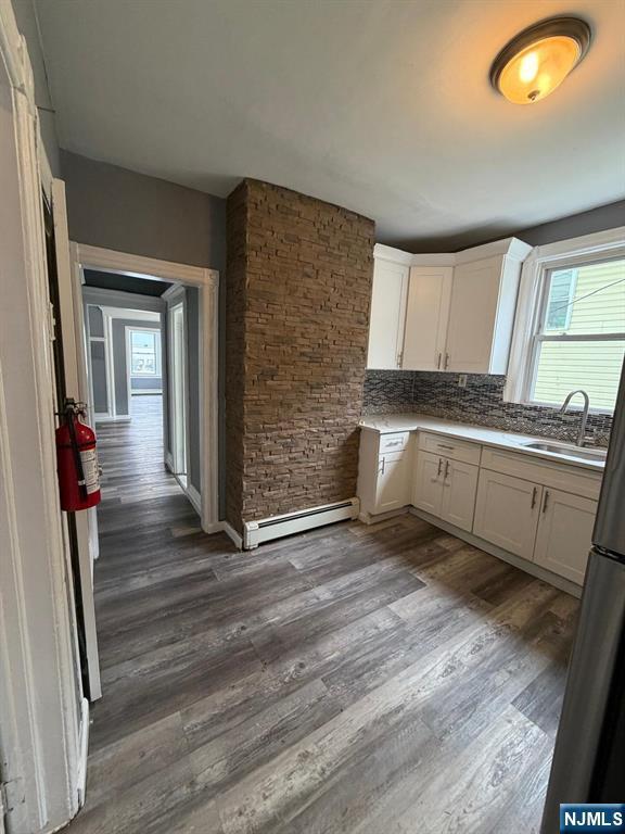 Building Photo - 23 9th Ave