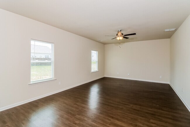 Building Photo - 143 Innis Brook Cir, Cartersville, GA