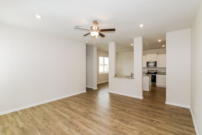 Building Photo - 7622 Tipton Meadow Way