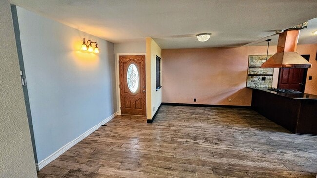 Foto del edificio - 1042 Lawanda Pl