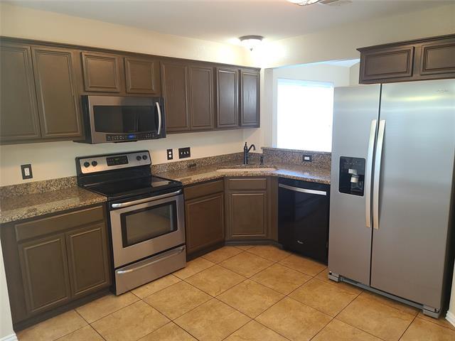 Building Photo - 305 Lake Wichita Dr