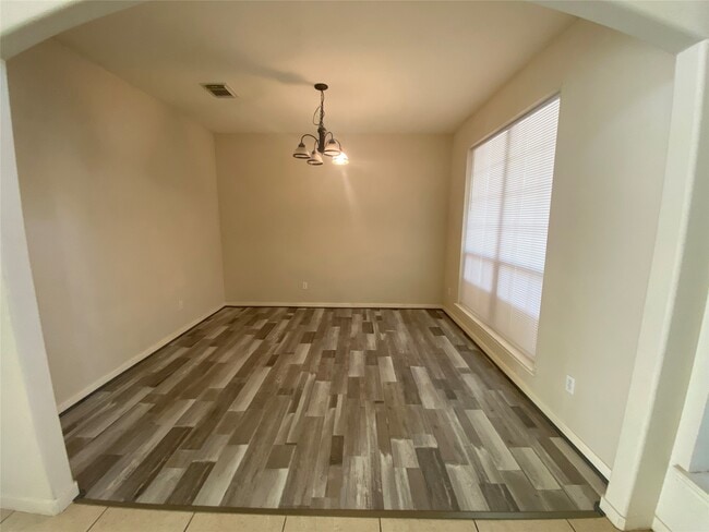 Building Photo - 21239 Rush Hollow Ct
