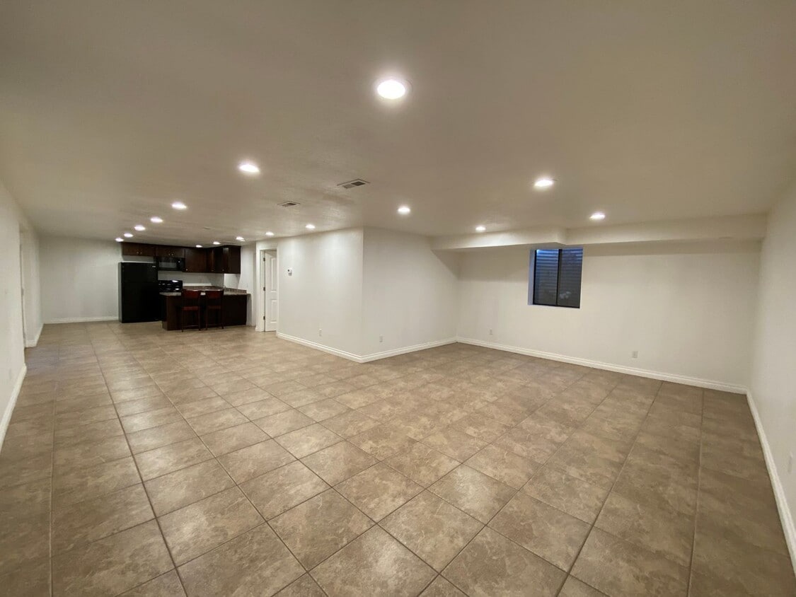 75 E 800 S Unit C, Ivins, UT 84738 Room for Rent in Ivins, UT