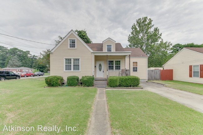 Building Photo - 3 br, 1 bath House - 3700 Trant Avenue