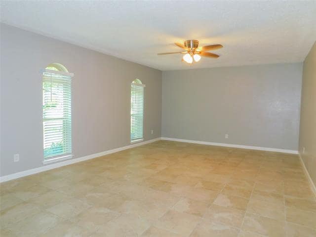 Building Photo - 1108 Winterwood Dr