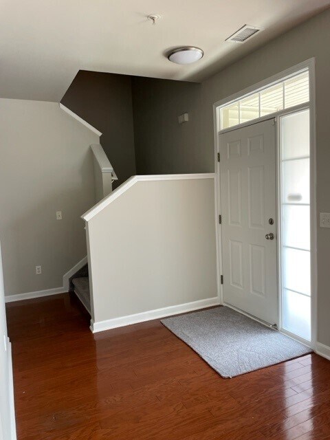 Building Photo - 28937 Whitby Dr