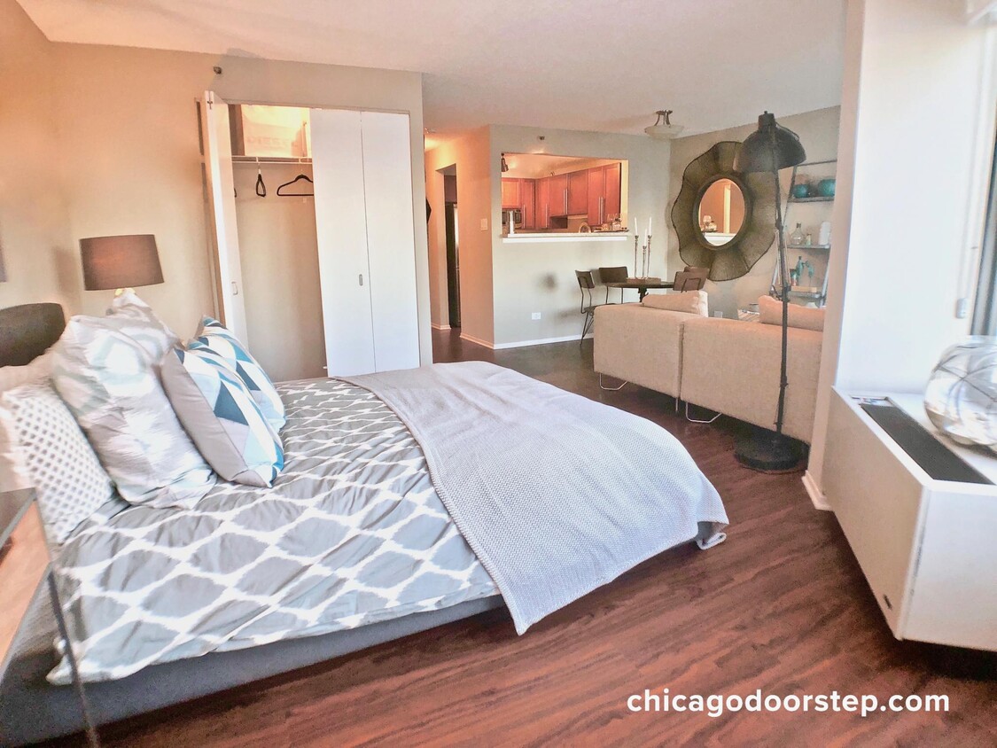 Foto principal - 441 W Erie St