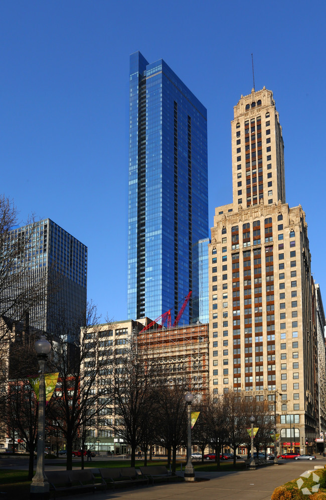 Building Photo - The Legacy at Millennium Park