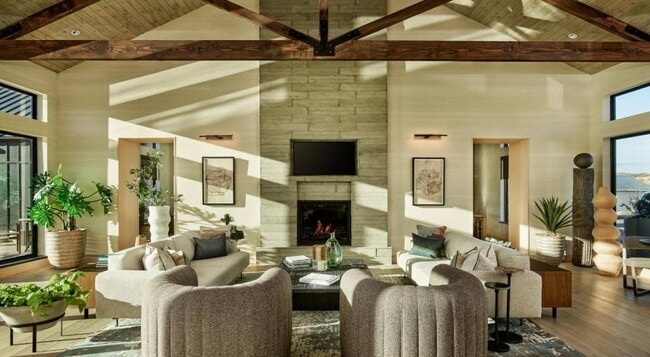 Building Photo - Madison at Canyons, The