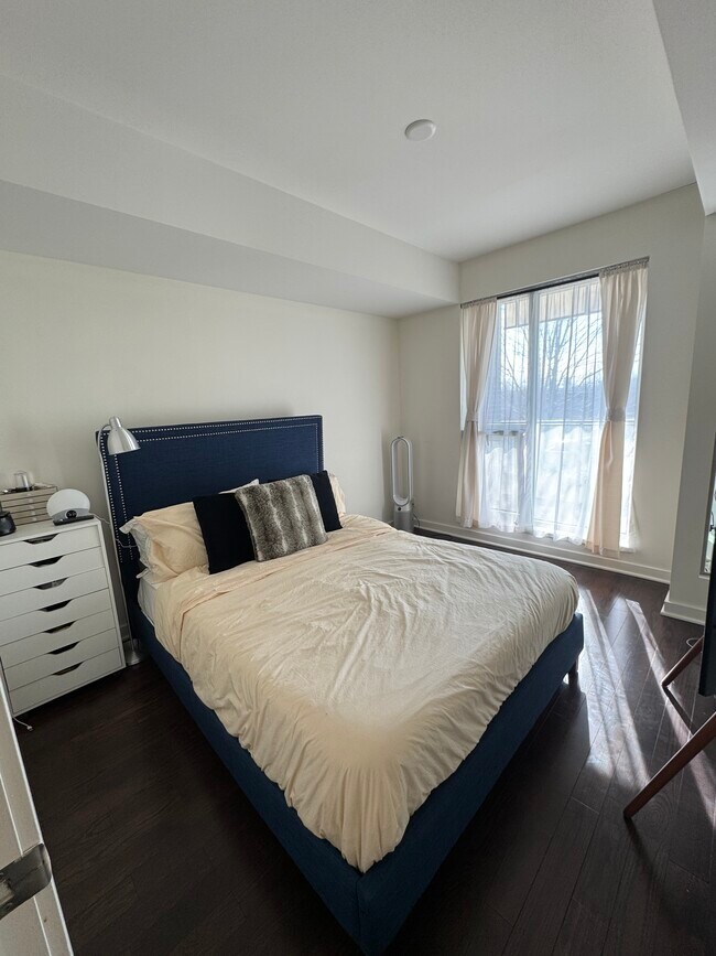 Photo du bâtiment - Modern 1 Bedroom Condo in LeBreton Flats (300 Lett Street, Building C)