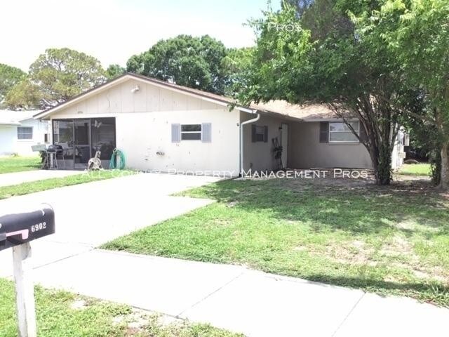 Primary Photo - 3 bedroom in Sarasota FL 34241