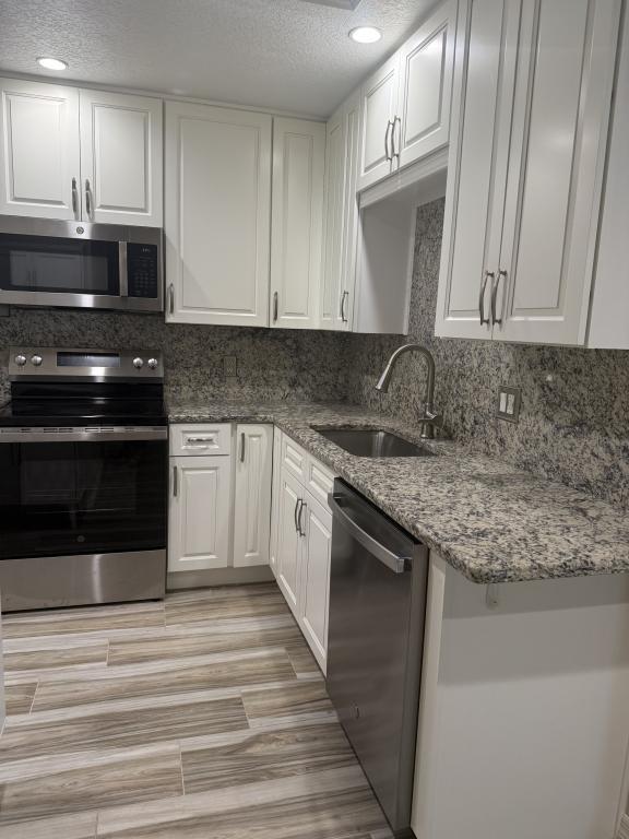 Building Photo - 6212 Horseshoe Ave