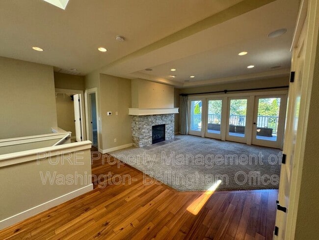 Building Photo - 834 San Juan Blvd