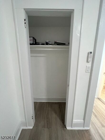 Foto del edificio - 412-416 Bloomfield Avenue Unit 22