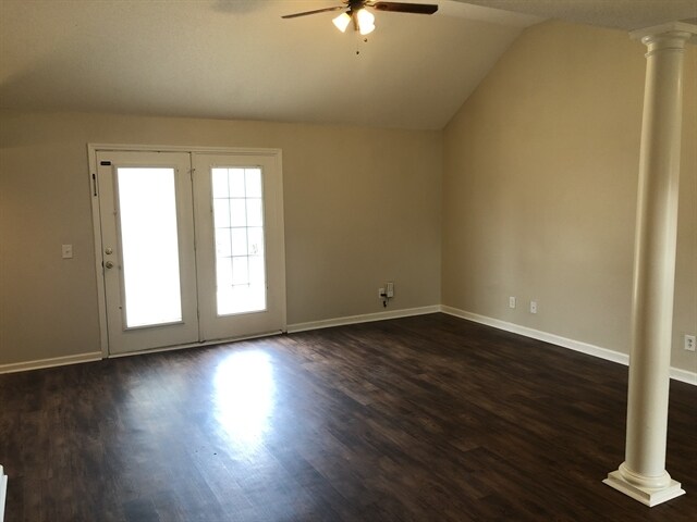 Foto del edificio - 134 Nandina Way