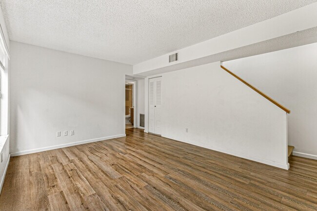 Foto del edificio - 1441 Sheafe Ave NE