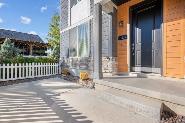 Foto del edificio - 11639 Frost View Ln