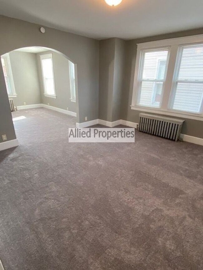 Foto del edificio - 969 Harmon Ave