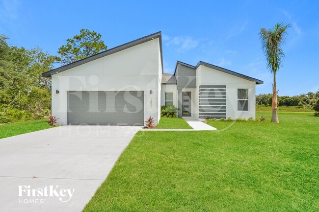 Building Photo - 1521 Eloise Ct